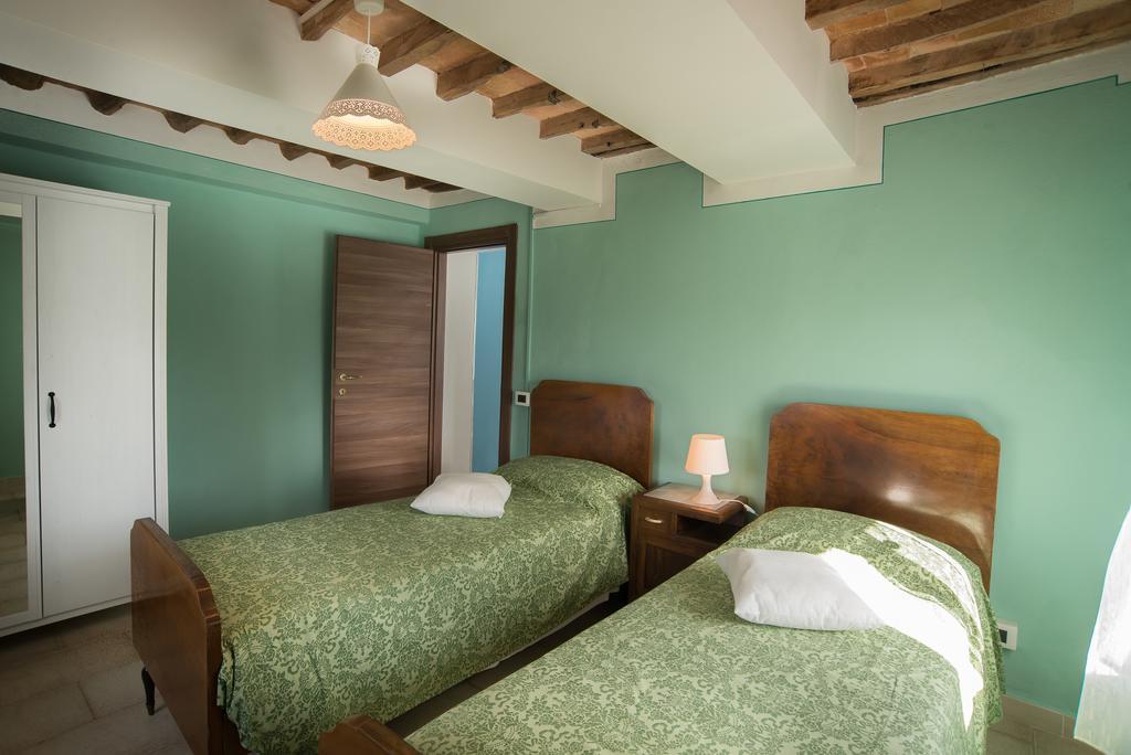 Agriturismo Il Frutteto Ghivizzano Exterior photo